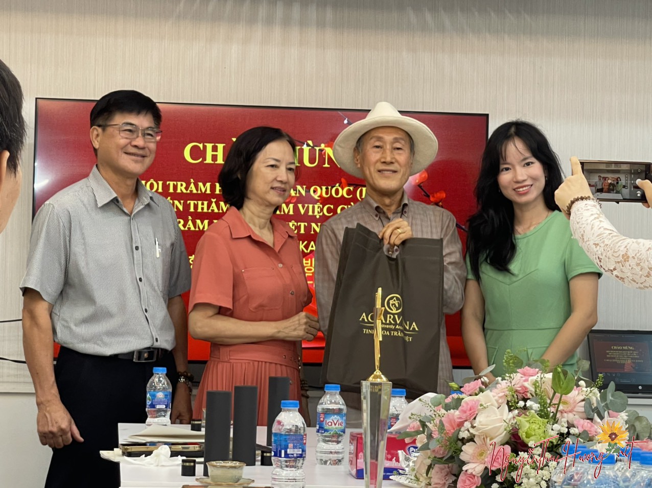 Chủ tịch Hiệp hội trầm hương Hàn Quốc và Việt Nam